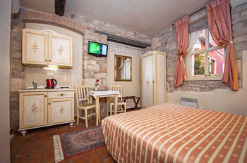 רוביני Residence Marco Polo מראה חיצוני תמונה
